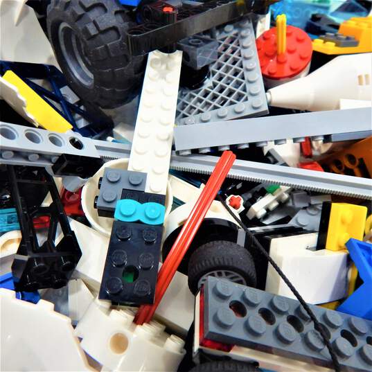6.4 LBS Mixed LEGOS Bulk Box image number 2