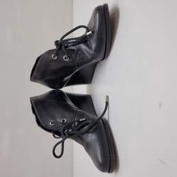 Linea Black Leather Wedge Lace Up Bootie Shoes Size 6