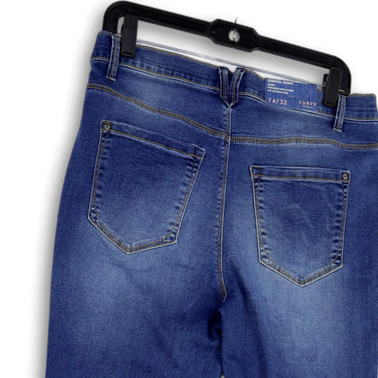 NWT Womens Blue Denim Medium Wash Ultra Soft Slim Skinny Leg Jeans Sz 14/32 image number 4