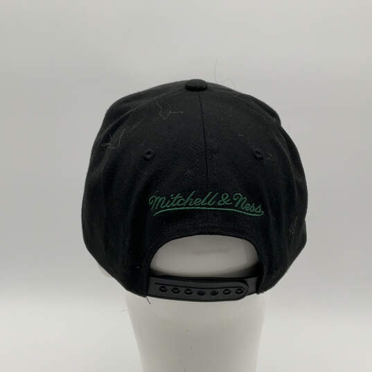 Mens Black Milwaukee Bucks Adjustable Lightweight NBA Snapback Hat One Size image number 4