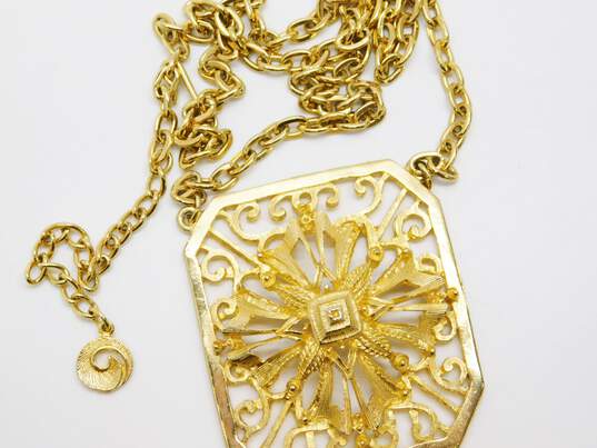 Vintage Lisner Cartouche Gold Tone Cut Out Open Work Pendant Necklace 58.9g image number 1