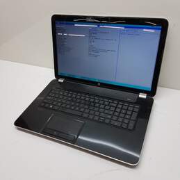 HP Pavilion 17in Laptop AMD A8-5550M CPU 4GB RAM 720GB HDD