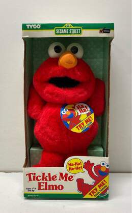 Tyco Red Sesame Street Tickle Me Elmo 32715