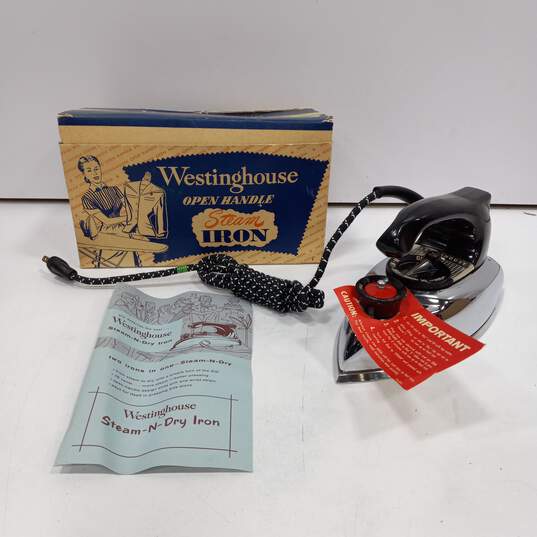 Vintage Westinghouse Adjust-O-Matic Open Handle Steam Iron image number 1