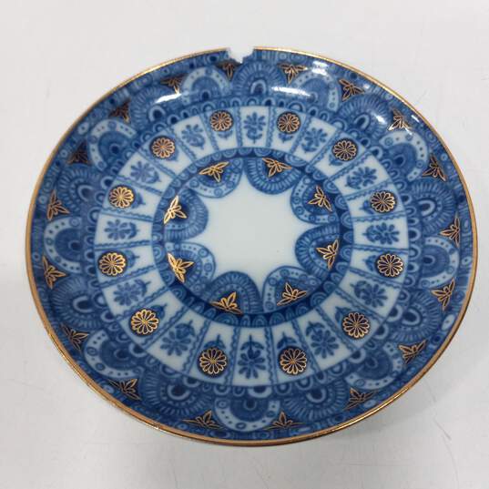 White, Blue, & Gold Floral Russian Plate Set image number 2