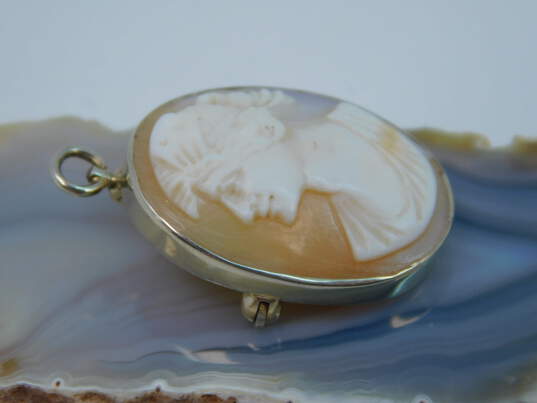 Vintage 18k Yellow Gold Carved Shell Cameo Pendant Brooch 4.3g image number 4