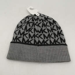NWT Womens Gray Signature Print Knitted Cuffed Winter Beanie Hat One Size