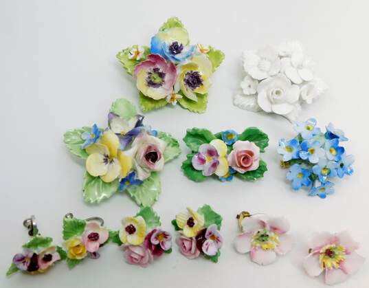 (G) VNTG English Artone Denton & Fash China Porcelain Flower Brooches Earrings image number 1