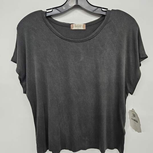 Gray Cut-Off Shirt image number 1