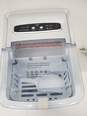 Insignia 26 Lb. Portable Ice Maker with Auto Shut-Off Untested image number 4