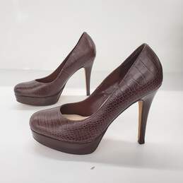 Cole Haan Women's Croc Embossed Brown Leather Pumps Size 7B alternative image