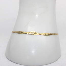 OroAmerica 14K Yellow Gold Heart Herringbone Chain Bracelet - 1.1g