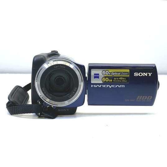 Sony Handycam DCR-SR47 60GB Camcorder image number 2