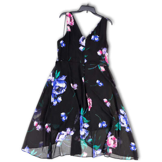 Womens Black Floral Surplice Neck Sleeveless Fit & Flare Dress Size 14 image number 2