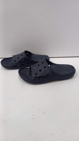 Crocs Men's Blue Flip Flops Size 7 alternative image