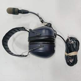Peltor Series 7000 Sport LE Aviation Headset In Case alternative image