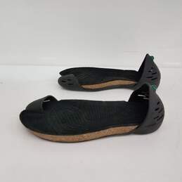 iGuaneye Barefoot Shoes