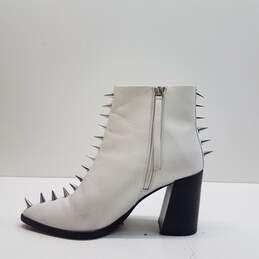 TopShop Hex Studded Boots White 8.5 alternative image