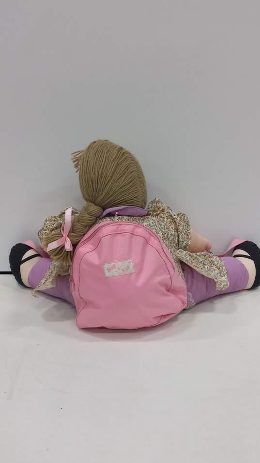 Dover Hug A Kid Plush Rag Doll Backpack Vintage1985 image number 2
