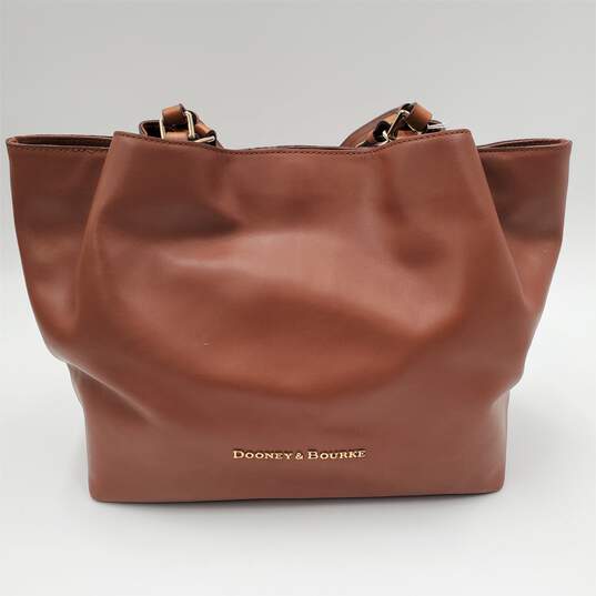 Dooney & Bourke Flynn Small Shoulder Bag in Brown