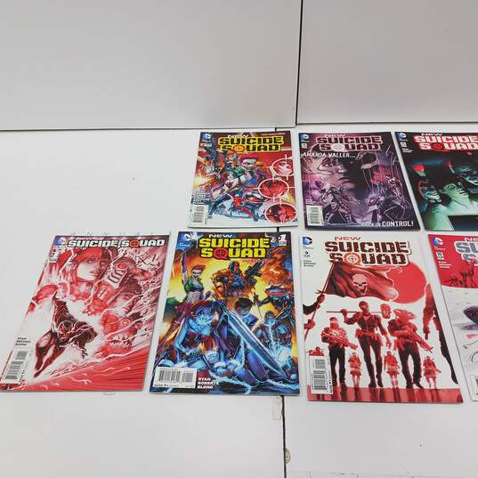 Bundle of 17 Assorted DC Comic Books image number 4