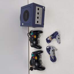 GameCube GCN w/ Controllers & Accessories