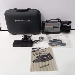 Vintage Signature 2000 Zoomx 12 VHS Movie Camera in Case with Accessories