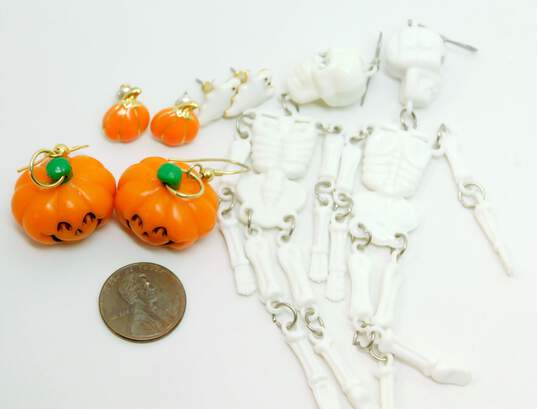 Mixed Materials Halloween Fashion Earrings Lot image number 6