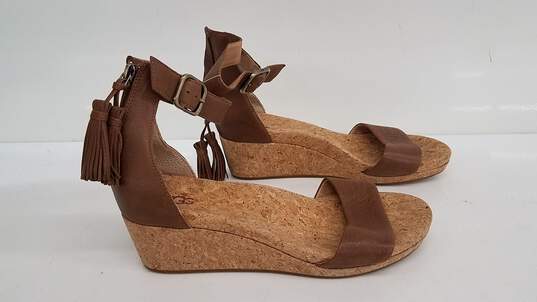 UGG Zoe Tassel Sandals Size 10 image number 1