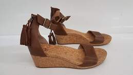 UGG Zoe Tassel Sandals Size 10