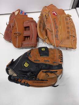Bundle of Seven Baseball Gloves & Catchers Mitts