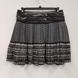 NWT Womens Black Ivory Elastic Waist Pull On Short Pleated Skirt Size 2 alternative image
