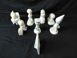 Bundle of 8 Ceramic Figurines alternative image