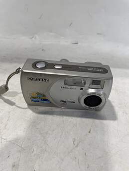 Digimax 202 Silver 2.0 Megapixel Digital Camera With Case Not Tested
