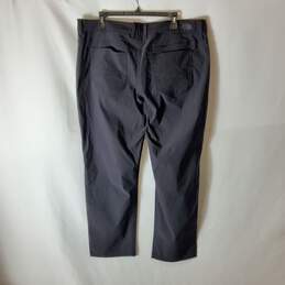 North Face Men Black 5 Pocket Athletic Pant Sz 38 Short NWT alternative image