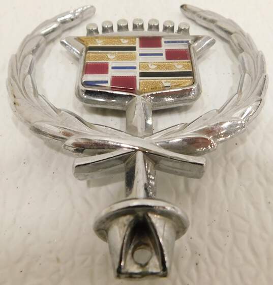 VNTG Cadillac Hood Ornament Emblem image number 3