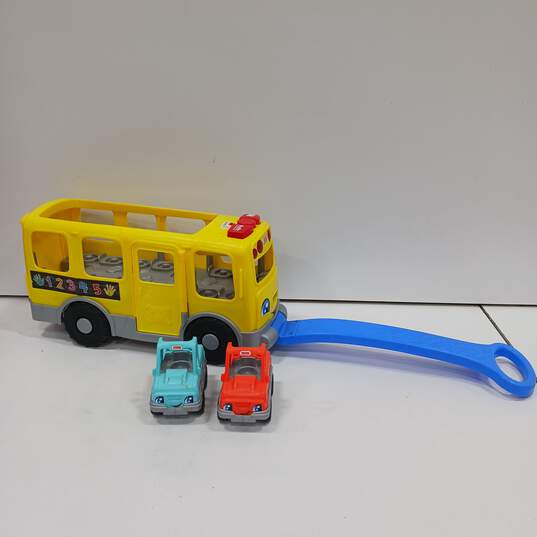 Fisher-Price Little People Big Yellow Bus and Cars image number 1