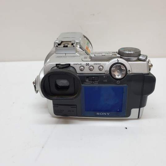 Sony Cybershot Camera DSC-F717 Digital Camera Silver image number 3