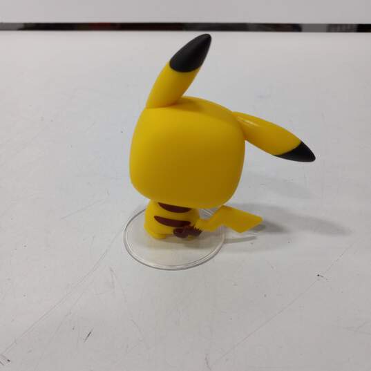 Funko POP! Pokemon Pikachu Vinyl Figurine image number 3
