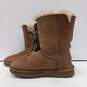 Women's UGG Boots Size 5 image number 2