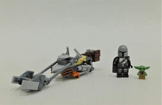 LEGO Star Wars Millennium Falcon 75295 & Trouble On Tatooine 75299 Built w/ Figs image number 2