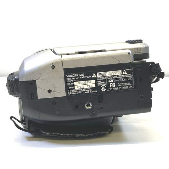 JVC GR-AXM700U VHS-C Camcorder image number 5