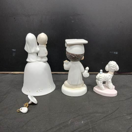 Bundle of 3 Assorted Precious Moments Porcelain Figurines image number 2