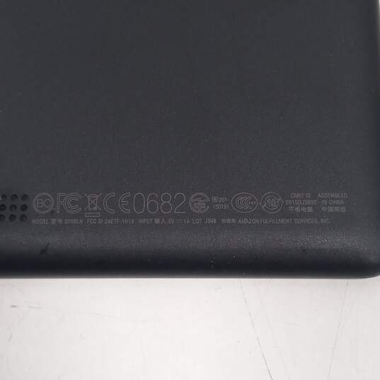 Amazon Fire Tablet CE0682 with Case image number 8