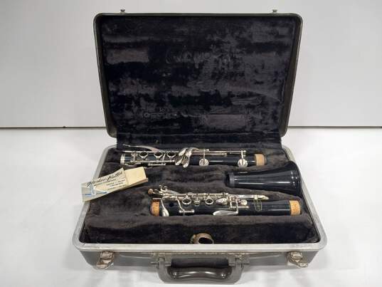 Vintage Selmer Bundy Clarinet in Case image number 1