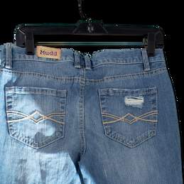 NWT Womens Blue Medium Wash Stretch Denim Distressed Capri Jeans Size 7 alternative image