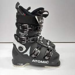 Adult Black & White Atomic Hawk Ski Boots Size 23.5
