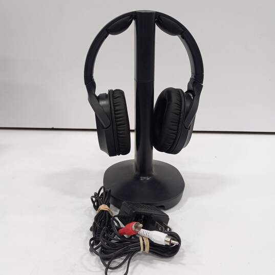 Sony WH-RF400 Wireless Stereo Headphone System w/Box image number 4