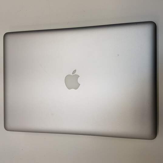Apple MacBook Pro 15.4-in (A1286) For Parts/Repair image number 8