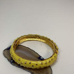 Designer Kenneth Jay Lane Gold-Tone Round Shape Hinged Bangle Bracelet
